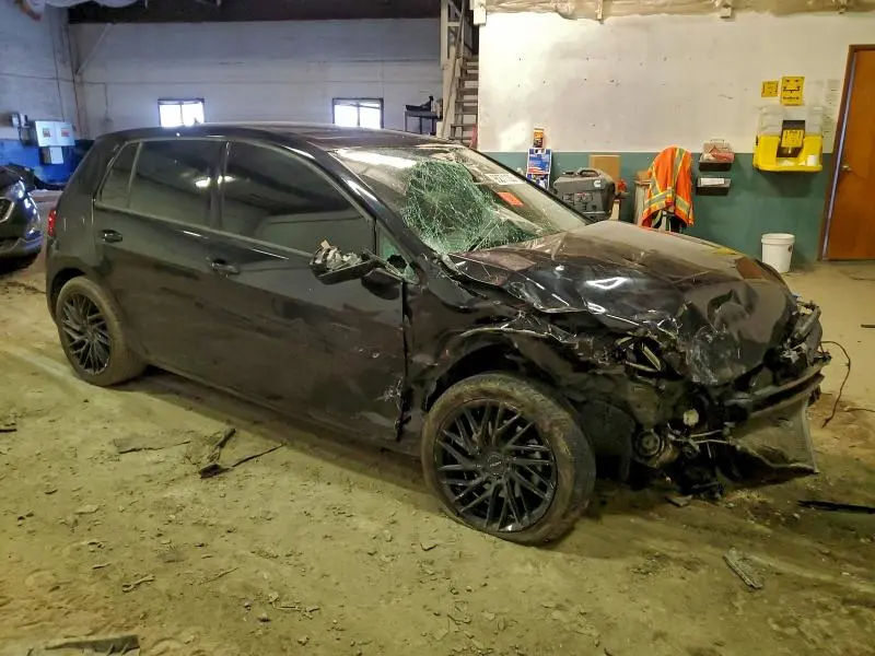 2021 VOLKSWAGEN GOLF   