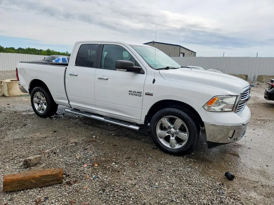 2017 RAM 1500 SLT  