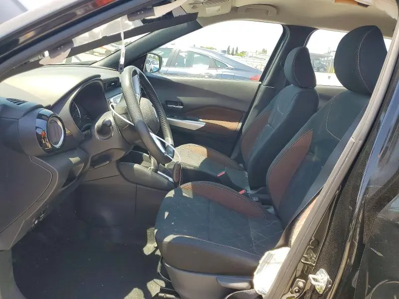 2020 NISSAN KICKS SR  