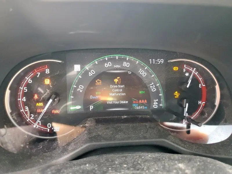 2024 TOYOTA RAV4 XLE  