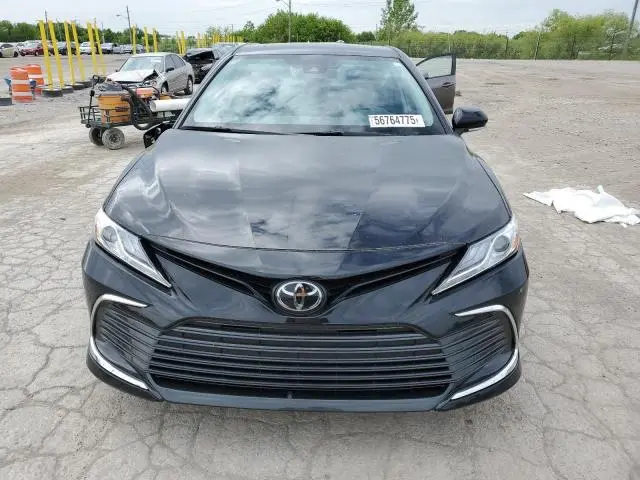 2024 TOYOTA CAMRY XLE