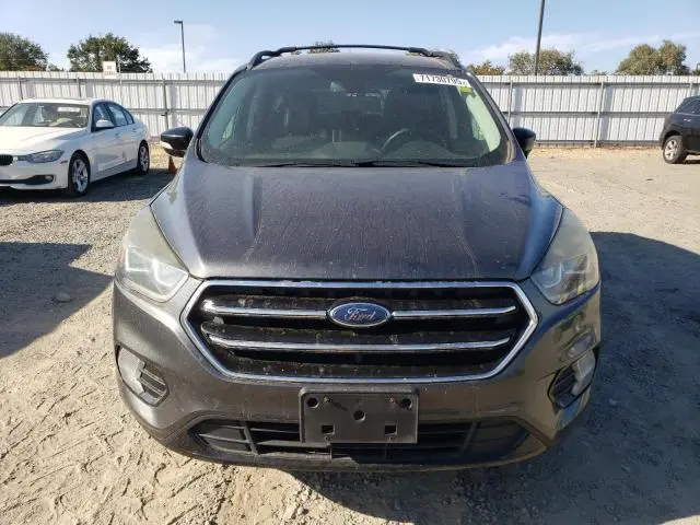 2017 FORD ESCAPE TITANIUM  