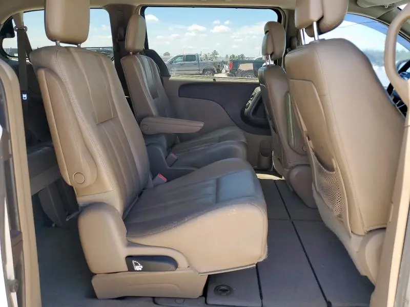 2012 CHRYSLER TOWN & COUNTRY TOURING L  