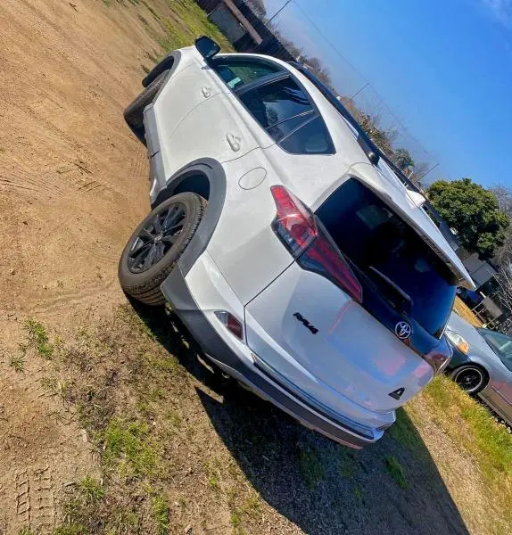 2018 TOYOTA RAV4 ADVENTURE  