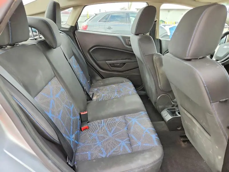 2012 FORD FIESTA SE  