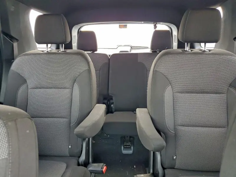 2022 CHEVROLET TRAVERSE LT  