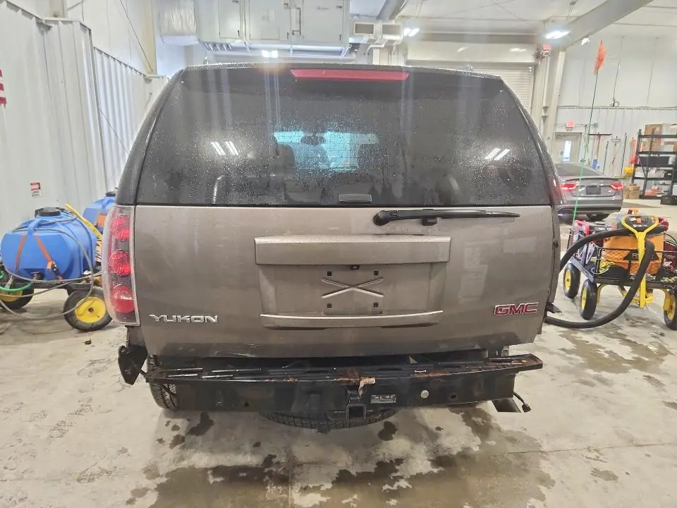 2013 GMC YUKON DENALI  