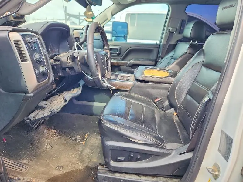 2017 GMC SIERRA K3500 DENALI  