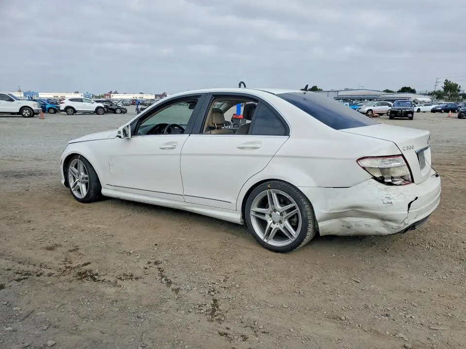 2010 MERCEDES-BENZ C 300  