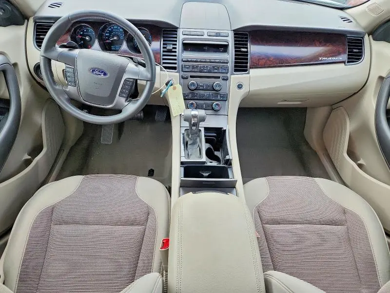 2010 FORD TAURUS SEL  