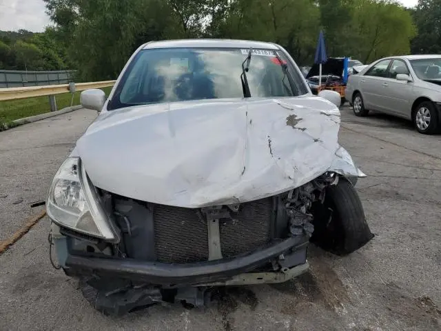 2011 NISSAN VERSA S  