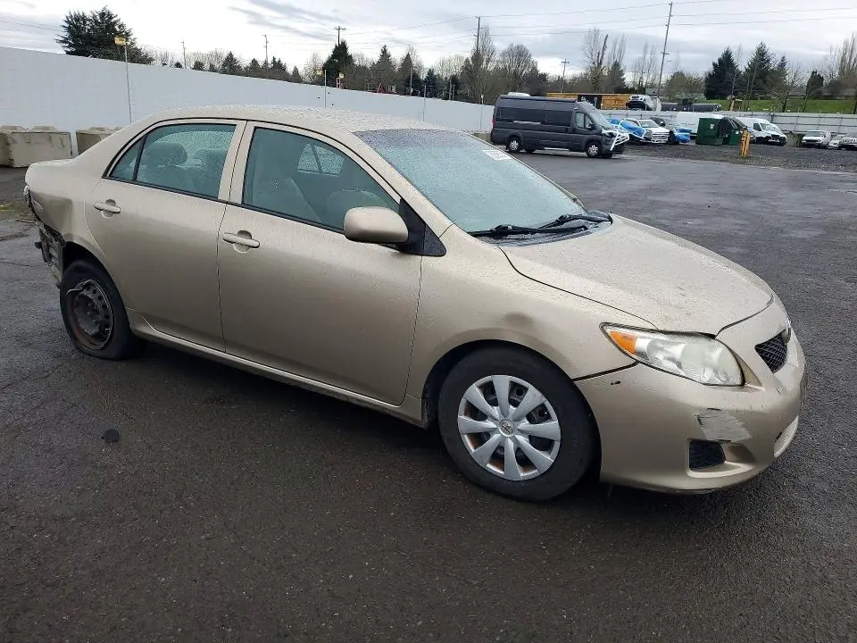 2010 TOYOTA COROLLA BASE  