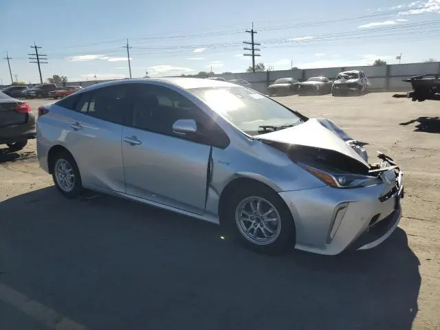 2022 TOYOTA PRIUS LE  