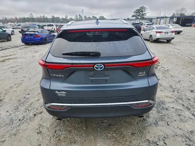 2022 TOYOTA VENZA LE  