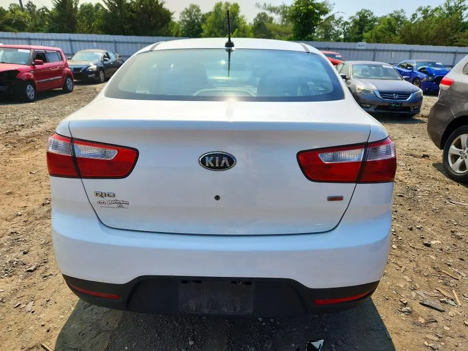 2013 KIA RIO LX  