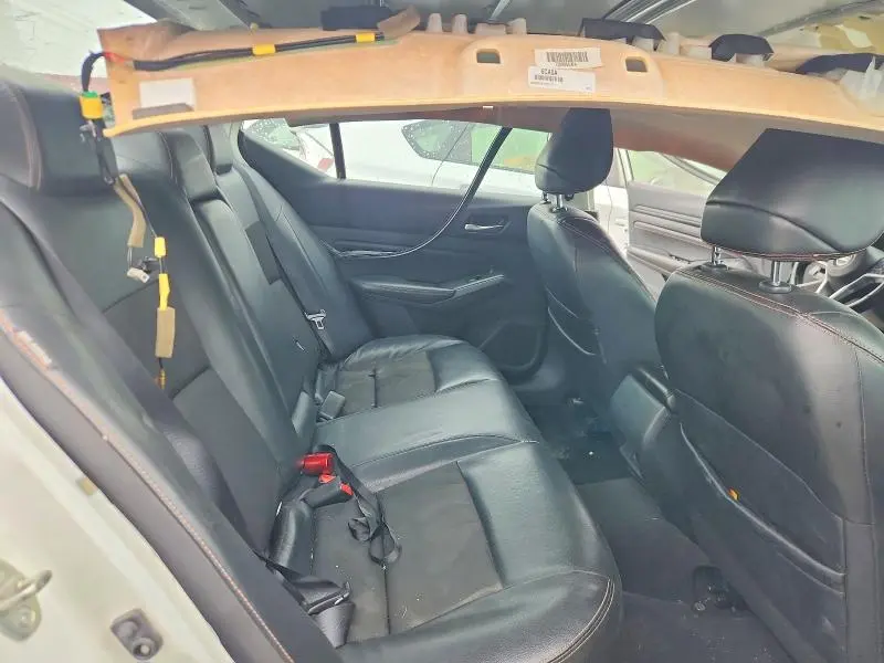2019 NISSAN ALTIMA SR  