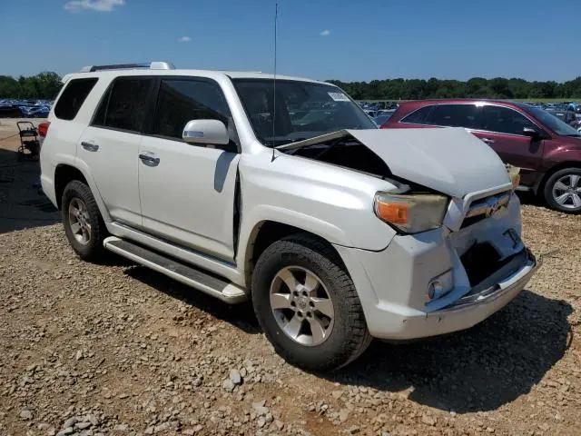 2013 TOYOTA 4RUNNER SR5  