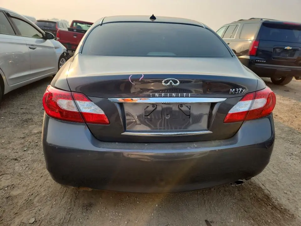 2011 INFINITI M37 BASE  