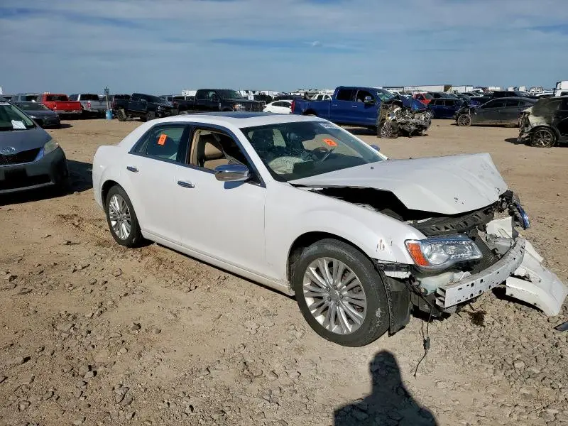 2012 CHRYSLER 300C   