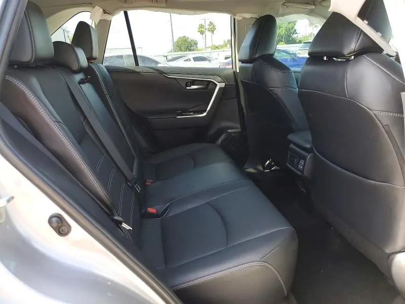2022 TOYOTA RAV4 LIMITED  