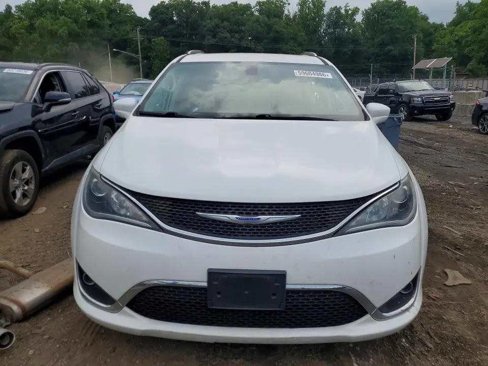 2019 CHRYSLER PACIFICA TOURING L  