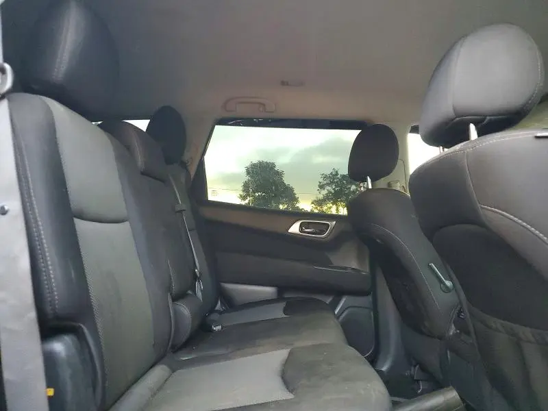 2017 NISSAN PATHFINDER S  