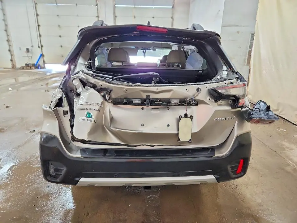 2020 SUBARU OUTBACK LIMITED  