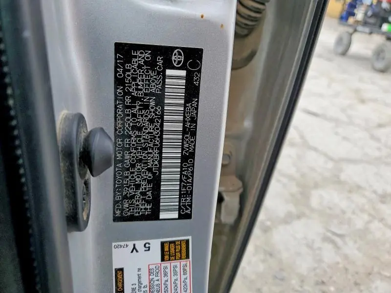 2017 TOYOTA PRIUS TWO  