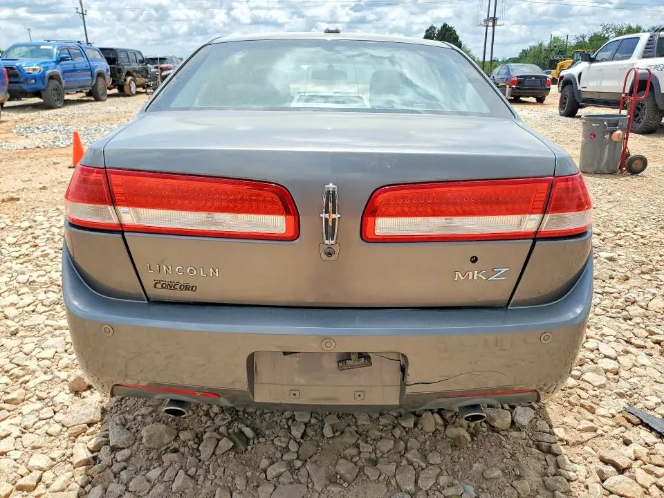 2010 LINCOLN MKZ   