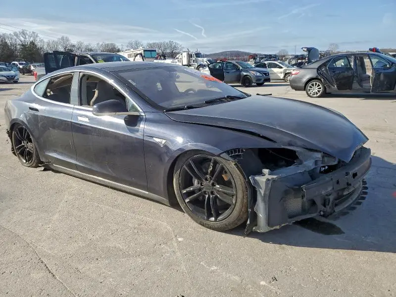 2014 TESLA MODEL S   