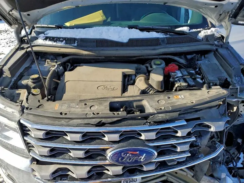 2017 FORD EXPLORER XLT  