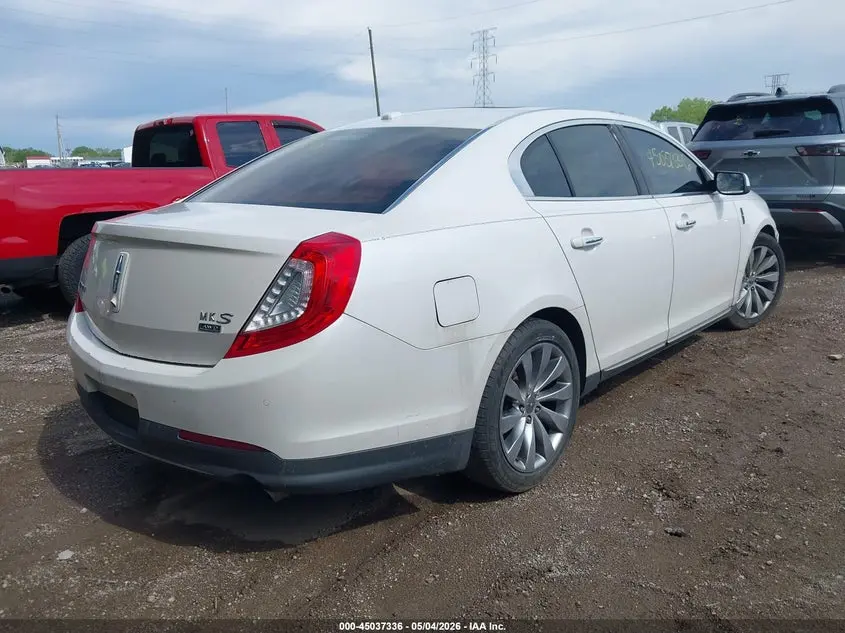 2014 LINCOLN MKS  