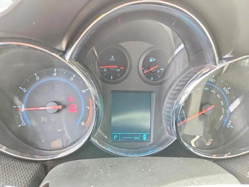 2013 CHEVROLET CRUZE LT  