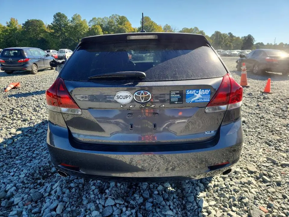 2013 TOYOTA VENZA XLE  