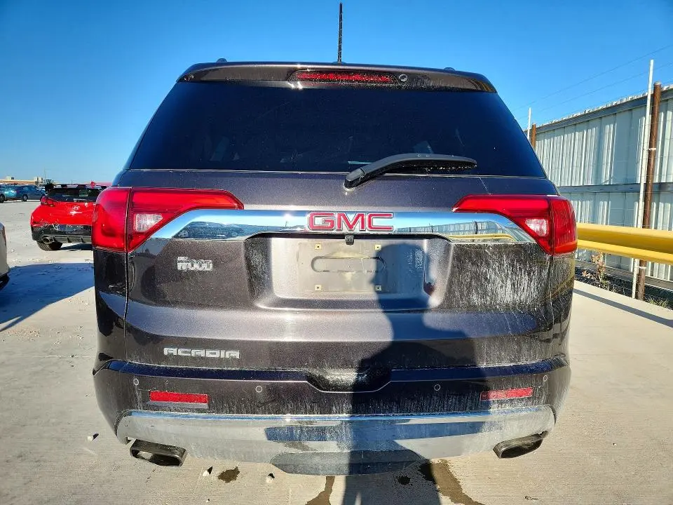 2018 GMC ACADIA DENALI  