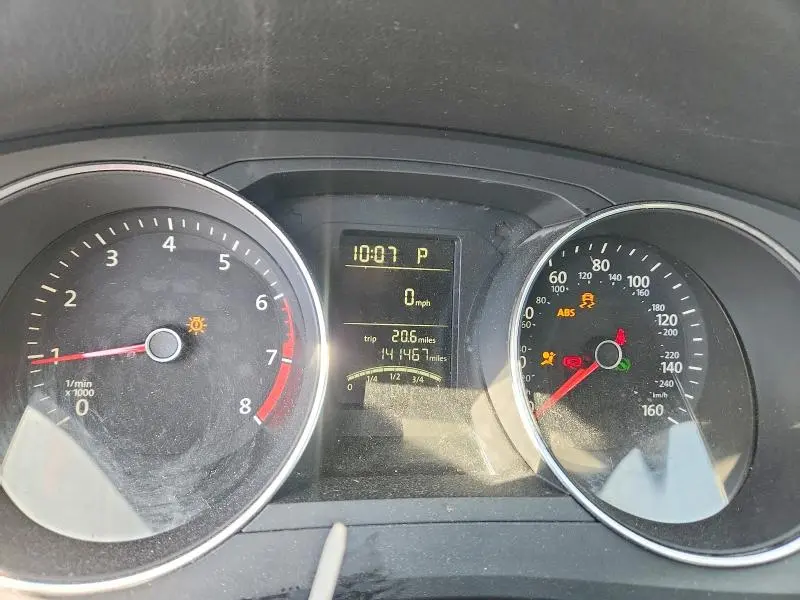 2015 VOLKSWAGEN JETTA BASE  