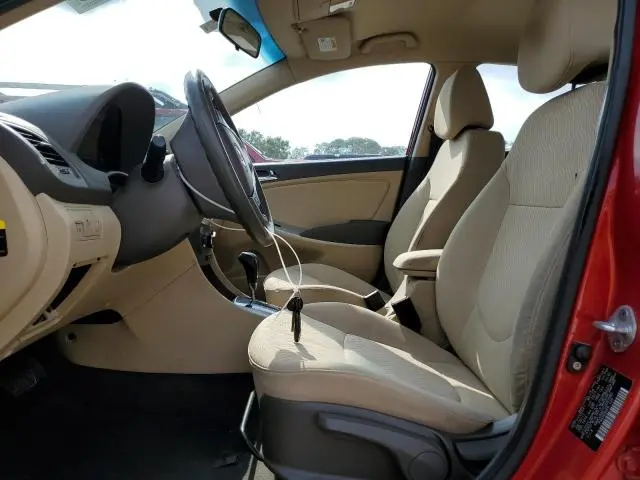 2012 HYUNDAI ACCENT GLS  