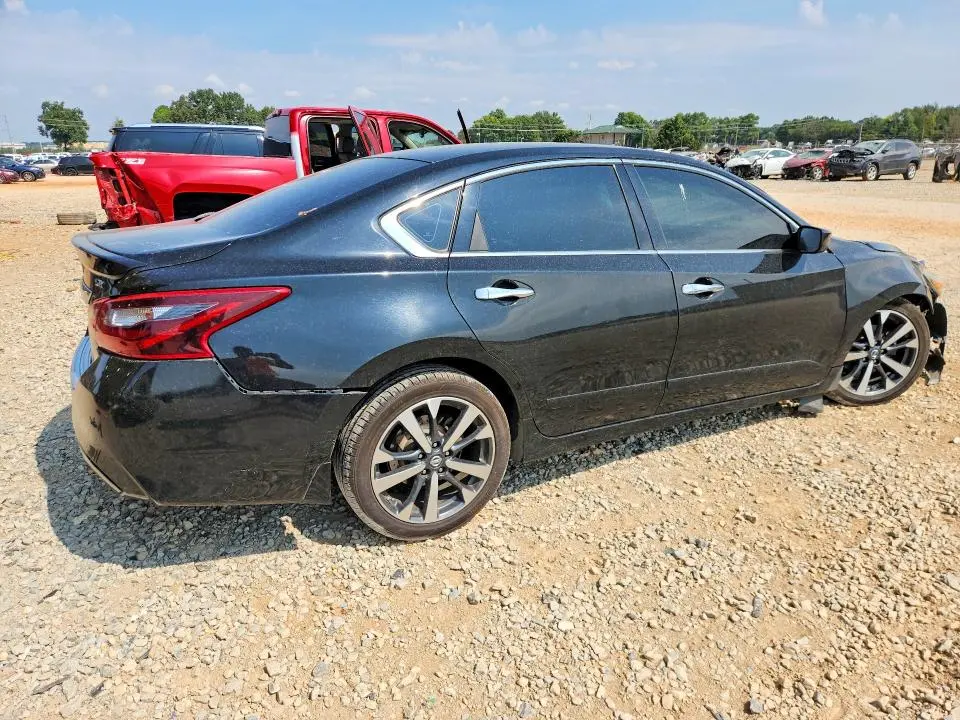 2017 NISSAN ALTIMA 2.5 SR  