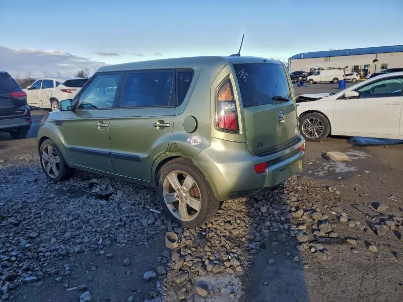 2011 KIA SOUL +  