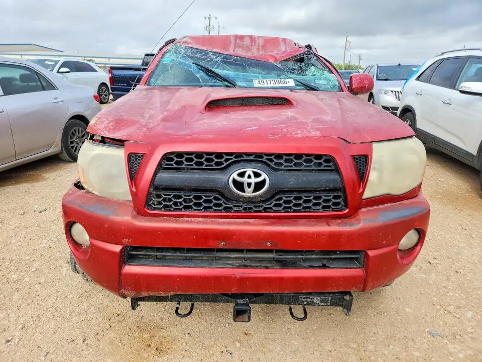 2011 TOYOTA TACOMA V6  
