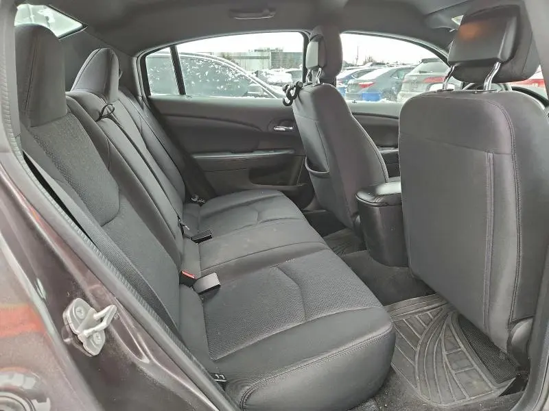 2014 CHRYSLER 200 LX  