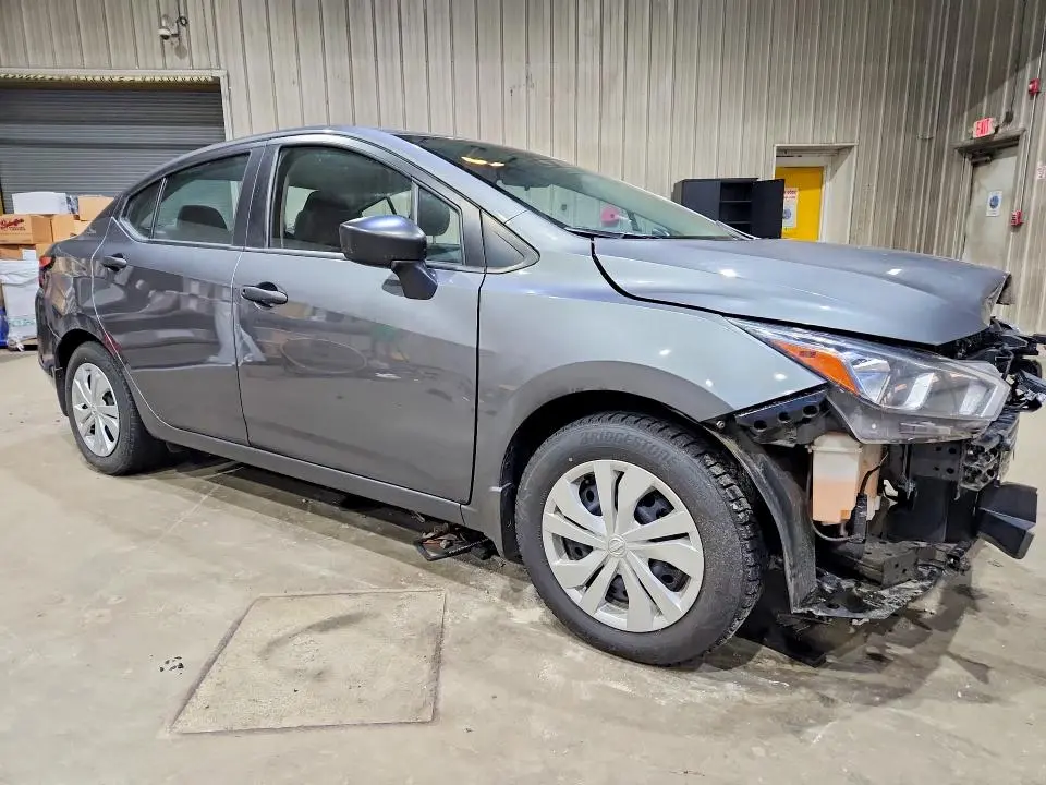 2023 NISSAN VERSA S  