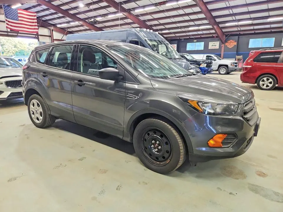 2018 FORD ESCAPE S  