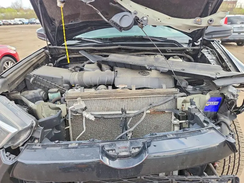 2019 TOYOTA 4RUNNER SR5  