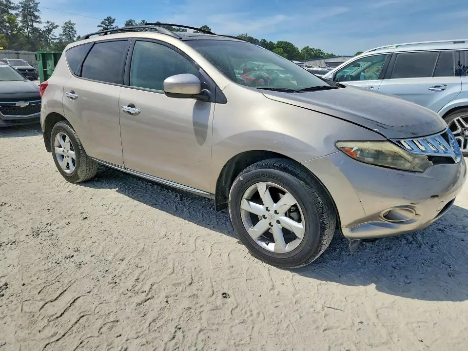 2010 NISSAN MURANO S  