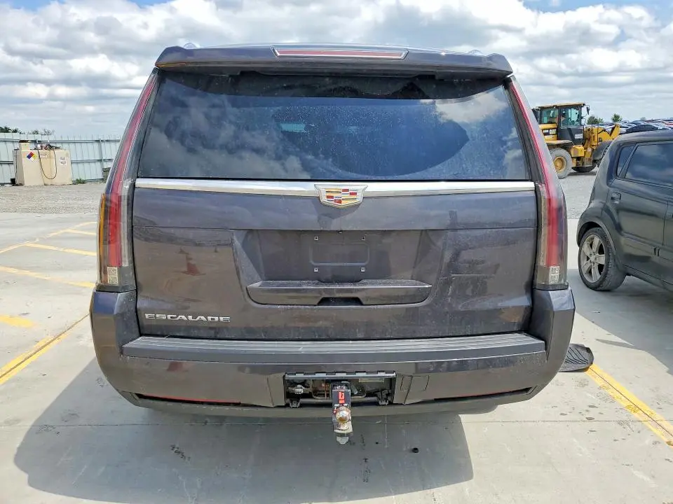 2015 CADILLAC ESCALADE LUXURY  