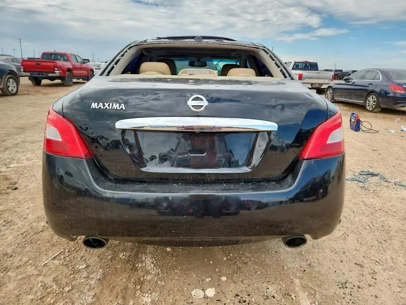 2011 NISSAN MAXIMA S  