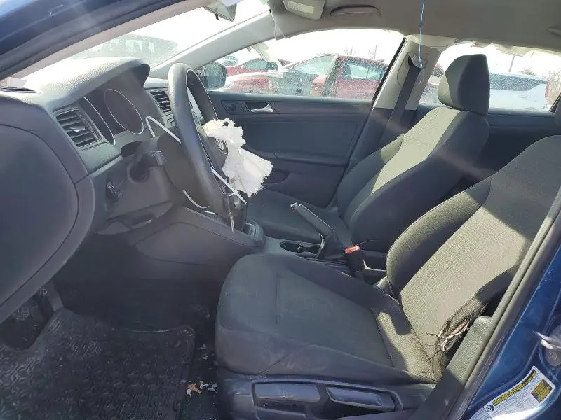 2015 VOLKSWAGEN JETTA BASE  