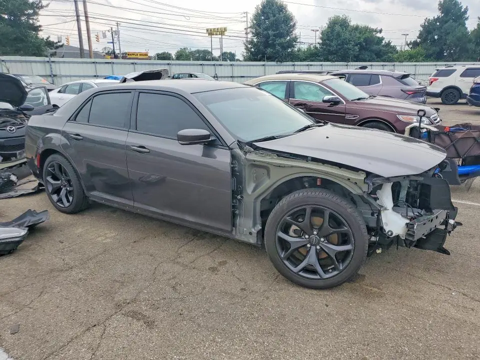2023 CHRYSLER 300 TOURING L  