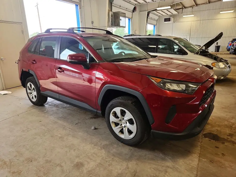 2021 TOYOTA RAV4 LE  